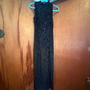 Fashion Brand Company Black Wordy Midi Dress size L 💣